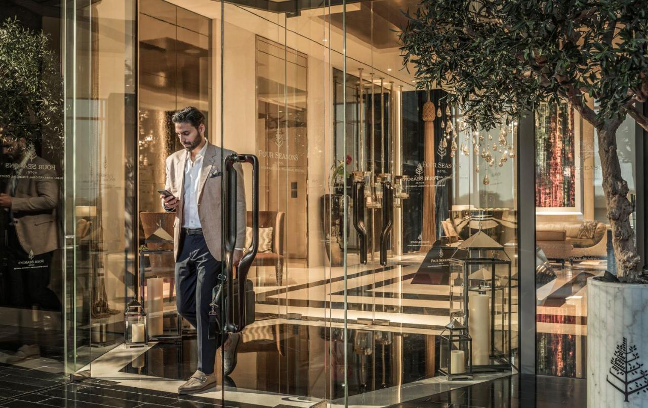 Four Seasons Hotel Dubai International Financial Centre Exterior photo