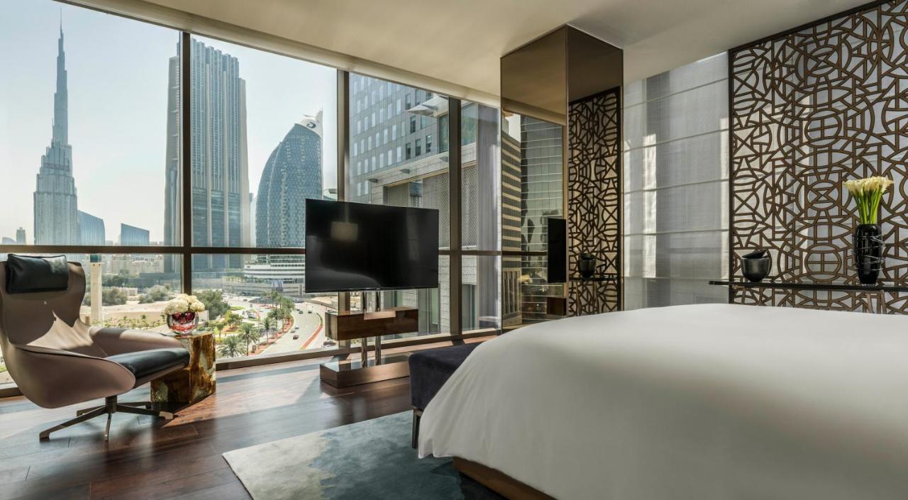 Four Seasons Hotel Dubai International Financial Centre Exterior photo