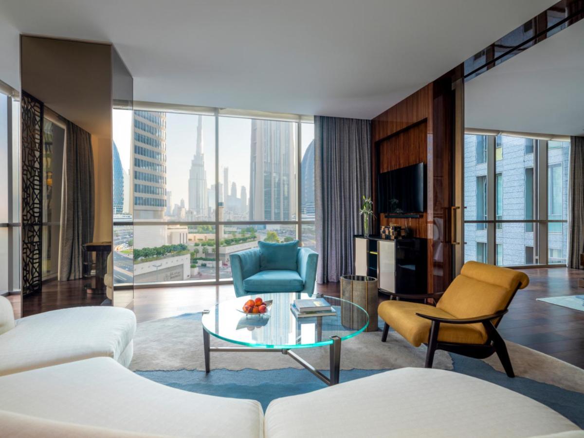 Four Seasons Hotel Dubai International Financial Centre Exterior photo
